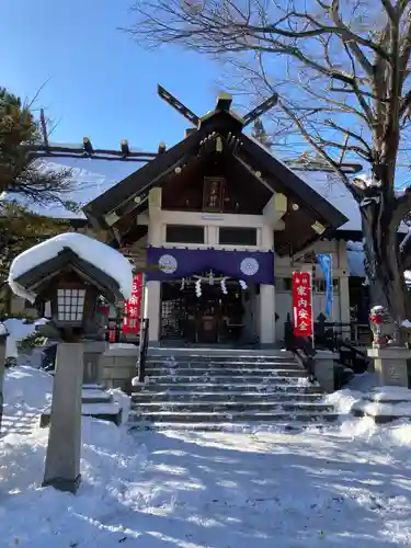 豊平神社の本殿