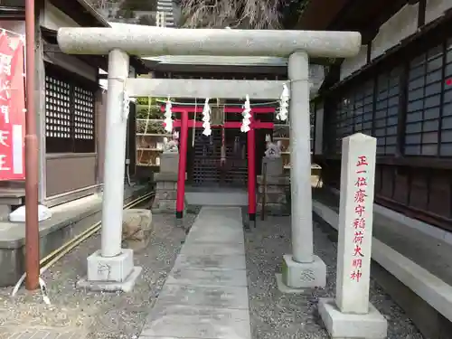 大坊本行寺の末社・摂社