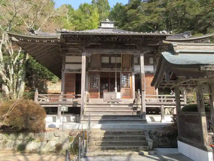 花山院菩提寺の本殿・本堂