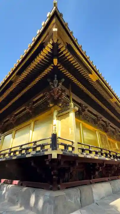上野東照宮の{uncategorized: "未分類", other: "その他", undefined: "問題あり", building: "その他建物", grave: "お墓", sacred_gate: "鳥居", guardian: "狛犬", statue: "像", buddha: "仏像", history: "歴史", nature: "自然", garden: "庭園", animal: "動物", pagoda: "塔", temizu: "手水舎", mountain_gate: "山門・神門", sanctuary: "本殿・本堂", subordinate: "末社・摂社", art: "芸術", scenery: "景色", jizo: "地蔵", ema: "絵馬", goshuin: "御朱印", omikuji: "おみくじ", items: "授与品その他", amulet: "お守り", goshuincho: "御朱印帳", eats: "食事", festival: "お祭り", votive_dance: "神楽", shichigosan: "七五三参", wedding: "結婚式", experience: "体験その他", initially: "初詣", around: "周辺", anti_infection: "感染症対策"}