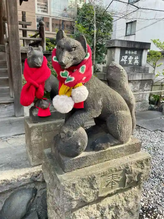 銀杏八幡宮の{uncategorized: "未分類", other: "その他", undefined: "問題あり", building: "その他建物", grave: "お墓", sacred_gate: "鳥居", guardian: "狛犬", statue: "像", buddha: "仏像", history: "歴史", nature: "自然", garden: "庭園", animal: "動物", pagoda: "塔", temizu: "手水舎", mountain_gate: "山門・神門", sanctuary: "本殿・本堂", subordinate: "末社・摂社", art: "芸術", scenery: "景色", jizo: "地蔵", ema: "絵馬", goshuin: "御朱印", omikuji: "おみくじ", items: "授与品その他", amulet: "お守り", goshuincho: "御朱印帳", eats: "食事", festival: "お祭り", votive_dance: "神楽", shichigosan: "七五三参", wedding: "結婚式", experience: "体験その他", initially: "初詣", around: "周辺", anti_infection: "感染症対策"}