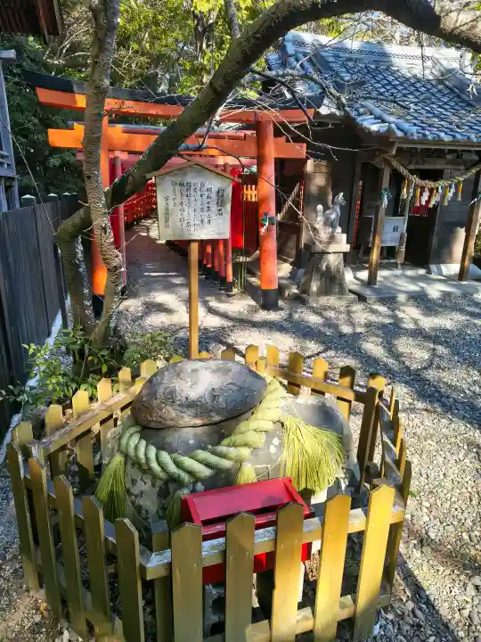 巴江神社の{uncategorized: "未分類", other: "その他", undefined: "問題あり", building: "その他建物", grave: "お墓", sacred_gate: "鳥居", guardian: "狛犬", statue: "像", buddha: "仏像", history: "歴史", nature: "自然", garden: "庭園", animal: "動物", pagoda: "塔", temizu: "手水舎", mountain_gate: "山門・神門", sanctuary: "本殿・本堂", subordinate: "末社・摂社", art: "芸術", scenery: "景色", jizo: "地蔵", ema: "絵馬", goshuin: "御朱印", omikuji: "おみくじ", items: "授与品その他", amulet: "お守り", goshuincho: "御朱印帳", eats: "食事", festival: "お祭り", votive_dance: "神楽", shichigosan: "七五三参", wedding: "結婚式", experience: "体験その他", initially: "初詣", around: "周辺", anti_infection: "感染症対策"}
