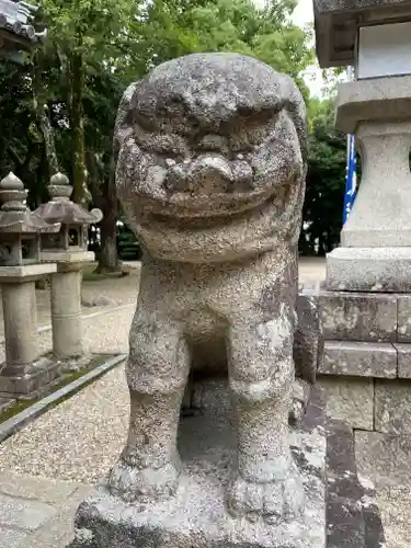 野々宮神社の狛犬