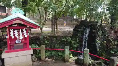 世田谷八幡宮の末社・摂社