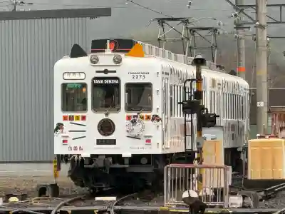 伊太祁曽神社の{uncategorized: "未分類", other: "その他", undefined: "問題あり", building: "その他建物", grave: "お墓", sacred_gate: "鳥居", guardian: "狛犬", statue: "像", buddha: "仏像", history: "歴史", nature: "自然", garden: "庭園", animal: "動物", pagoda: "塔", temizu: "手水舎", mountain_gate: "山門・神門", sanctuary: "本殿・本堂", subordinate: "末社・摂社", art: "芸術", scenery: "景色", jizo: "地蔵", ema: "絵馬", goshuin: "御朱印", omikuji: "おみくじ", items: "授与品その他", amulet: "お守り", goshuincho: "御朱印帳", eats: "食事", festival: "お祭り", votive_dance: "神楽", shichigosan: "七五三参", wedding: "結婚式", experience: "体験その他", initially: "初詣", around: "周辺", anti_infection: "感染症対策"}