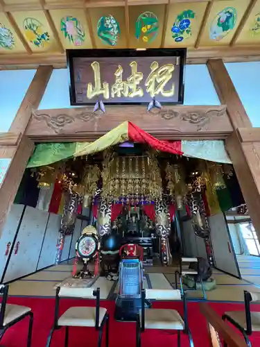 多聞寺の本殿・本堂