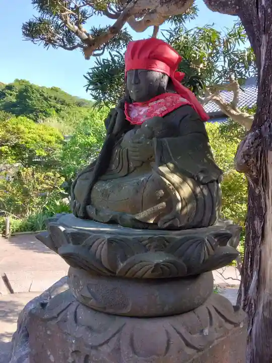 極楽寺(霊鷲山感應院極楽律寺)の地蔵