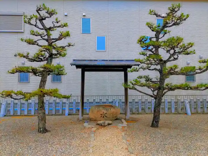 飛島神社の手水舎