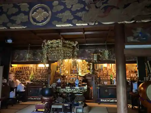 定泉寺の本殿・本堂