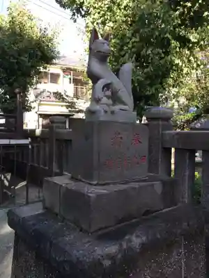 田丸稲荷神社の狛犬