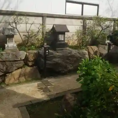 皆中稲荷神社の末社・摂社