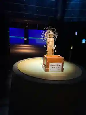 東本願寺本廟 牛久浄苑(牛久大仏)(茨城県)