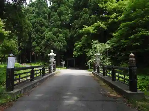 白瀑神社(秋田県)