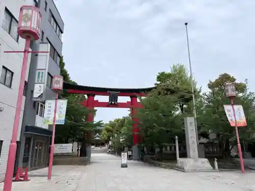 富岡八幡宮の{uncategorized: "未分類", other: "その他", undefined: "問題あり", building: "その他建物", grave: "お墓", sacred_gate: "鳥居", guardian: "狛犬", statue: "像", buddha: "仏像", history: "歴史", nature: "自然", garden: "庭園", animal: "動物", pagoda: "塔", temizu: "手水舎", mountain_gate: "山門・神門", sanctuary: "本殿・本堂", subordinate: "末社・摂社", art: "芸術", scenery: "景色", jizo: "地蔵", ema: "絵馬", goshuin: "御朱印", omikuji: "おみくじ", items: "授与品その他", amulet: "お守り", goshuincho: "御朱印帳", eats: "食事", festival: "お祭り", votive_dance: "神楽", shichigosan: "七五三参", wedding: "結婚式", experience: "体験その他", initially: "初詣", around: "周辺", anti_infection: "感染症対策"}