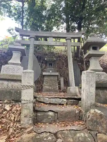 足利織姫神社の末社