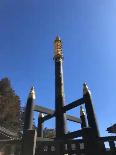日光山輪王寺三仏堂の{uncategorized: "未分類", other: "その他", undefined: "問題あり", building: "その他建物", grave: "お墓", sacred_gate: "鳥居", guardian: "狛犬", statue: "像", buddha: "仏像", history: "歴史", nature: "自然", garden: "庭園", animal: "動物", pagoda: "塔", temizu: "手水舎", mountain_gate: "山門・神門", sanctuary: "本殿・本堂", subordinate: "末社・摂社", art: "芸術", scenery: "景色", jizo: "地蔵", ema: "絵馬", goshuin: "御朱印", omikuji: "おみくじ", items: "授与品その他", amulet: "お守り", goshuincho: "御朱印帳", eats: "食事", festival: "お祭り", votive_dance: "神楽", shichigosan: "七五三参", wedding: "結婚式", experience: "体験その他", initially: "初詣", around: "周辺", anti_infection: "感染症対策"}