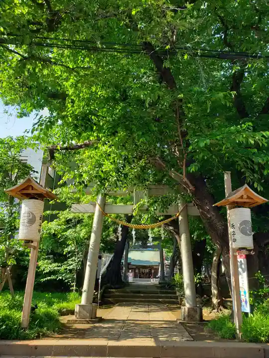 下高井戸八幡神社の鳥居