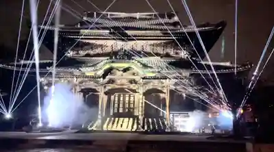 本山専修寺(三重県)