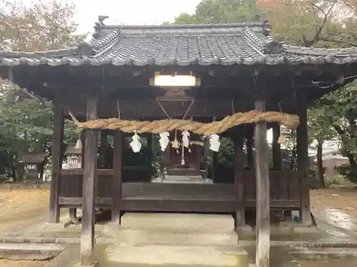 王子八幡神社の本殿