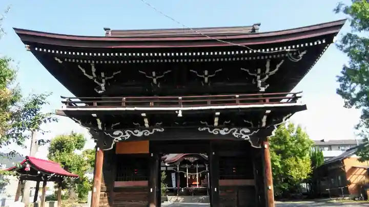 御崎神社の山門・神門
