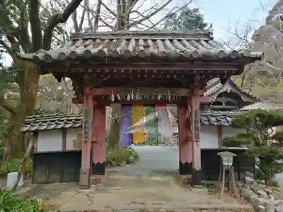 金剛座寺の山門・神門