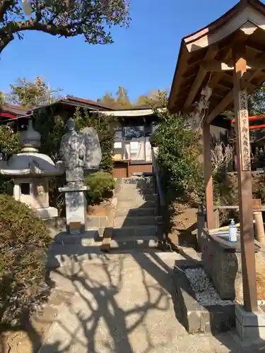 横浜御嶽神社の建物その他