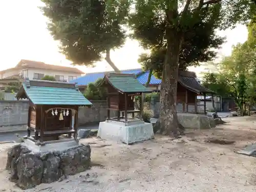 佐古岡神社の末社