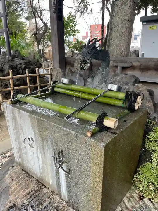 須賀神社の{uncategorized: "未分類", other: "その他", undefined: "問題あり", building: "その他建物", grave: "お墓", sacred_gate: "鳥居", guardian: "狛犬", statue: "像", buddha: "仏像", history: "歴史", nature: "自然", garden: "庭園", animal: "動物", pagoda: "塔", temizu: "手水舎", mountain_gate: "山門・神門", sanctuary: "本殿・本堂", subordinate: "末社・摂社", art: "芸術", scenery: "景色", jizo: "地蔵", ema: "絵馬", goshuin: "御朱印", omikuji: "おみくじ", items: "授与品その他", amulet: "お守り", goshuincho: "御朱印帳", eats: "食事", festival: "お祭り", votive_dance: "神楽", shichigosan: "七五三参", wedding: "結婚式", experience: "体験その他", initially: "初詣", around: "周辺", anti_infection: "感染症対策"}