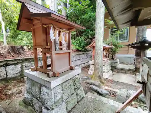 高牟神社（高針）の末社・摂社