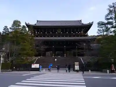 知恩院の本殿・本堂