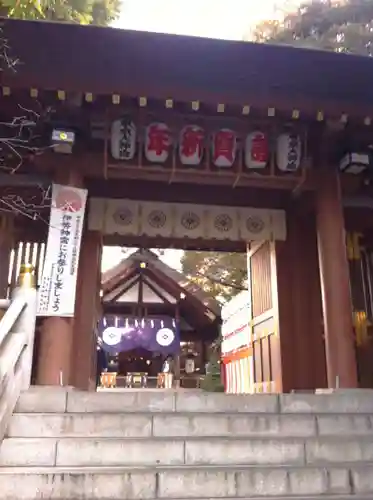 東京大神宮の山門・神門