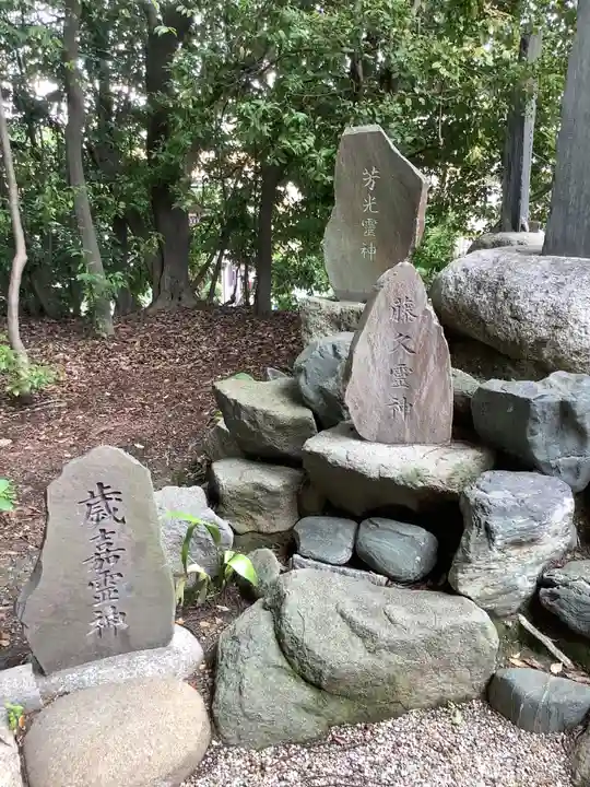 豊藤稲荷神社の末社・摂社