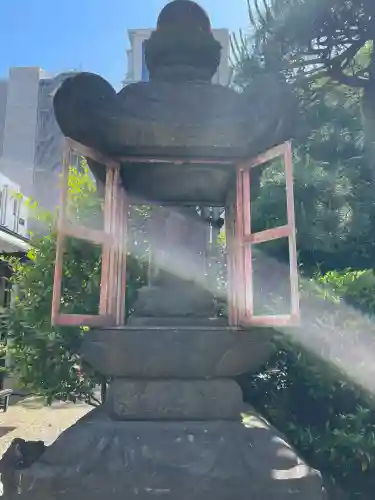 浄土宗南命山善光寺の{uncategorized: "未分類", other: "その他", undefined: "問題あり", building: "その他建物", grave: "お墓", sacred_gate: "鳥居", guardian: "狛犬", statue: "像", buddha: "仏像", history: "歴史", nature: "自然", garden: "庭園", animal: "動物", pagoda: "塔", temizu: "手水舎", mountain_gate: "山門・神門", sanctuary: "本殿・本堂", subordinate: "末社・摂社", art: "芸術", scenery: "景色", jizo: "地蔵", ema: "絵馬", goshuin: "御朱印", omikuji: "おみくじ", items: "授与品その他", amulet: "お守り", goshuincho: "御朱印帳", eats: "食事", festival: "お祭り", votive_dance: "神楽", shichigosan: "七五三参", wedding: "結婚式", experience: "体験その他", initially: "初詣", around: "周辺", anti_infection: "感染症対策"}