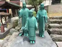 柴田神社の像