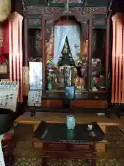 円照寺の本殿