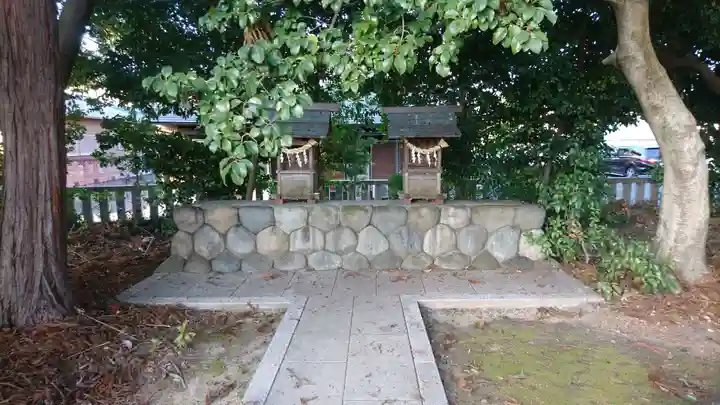 石刀神社の末社・摂社