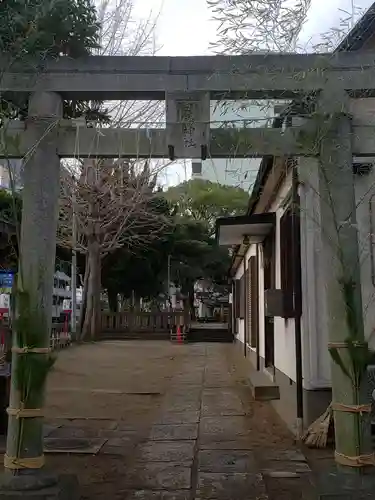 白幡神社の鳥居