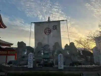 自転車神社（大山神社内）の{uncategorized: "未分類", other: "その他", undefined: "問題あり", building: "その他建物", grave: "お墓", sacred_gate: "鳥居", guardian: "狛犬", statue: "像", buddha: "仏像", history: "歴史", nature: "自然", garden: "庭園", animal: "動物", pagoda: "塔", temizu: "手水舎", mountain_gate: "山門・神門", sanctuary: "本殿・本堂", subordinate: "末社・摂社", art: "芸術", scenery: "景色", jizo: "地蔵", ema: "絵馬", goshuin: "御朱印", omikuji: "おみくじ", items: "授与品その他", amulet: "お守り", goshuincho: "御朱印帳", eats: "食事", festival: "お祭り", votive_dance: "神楽", shichigosan: "七五三参", wedding: "結婚式", experience: "体験その他", initially: "初詣", around: "周辺", anti_infection: "感染症対策"}
