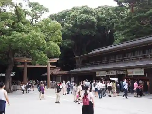 明治神宮の鳥居