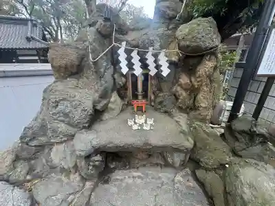 葛西神社の{uncategorized: "未分類", other: "その他", undefined: "問題あり", building: "その他建物", grave: "お墓", sacred_gate: "鳥居", guardian: "狛犬", statue: "像", buddha: "仏像", history: "歴史", nature: "自然", garden: "庭園", animal: "動物", pagoda: "塔", temizu: "手水舎", mountain_gate: "山門・神門", sanctuary: "本殿・本堂", subordinate: "末社・摂社", art: "芸術", scenery: "景色", jizo: "地蔵", ema: "絵馬", goshuin: "御朱印", omikuji: "おみくじ", items: "授与品その他", amulet: "お守り", goshuincho: "御朱印帳", eats: "食事", festival: "お祭り", votive_dance: "神楽", shichigosan: "七五三参", wedding: "結婚式", experience: "体験その他", initially: "初詣", around: "周辺", anti_infection: "感染症対策"}