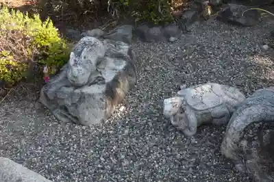 教信寺の像