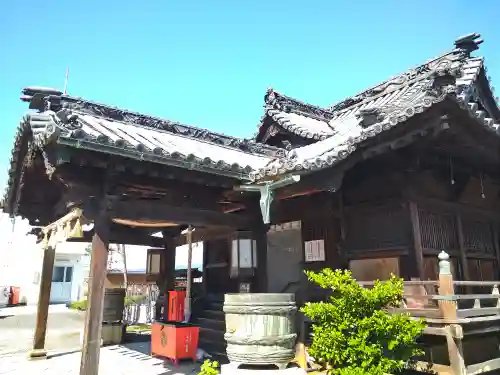 羽黒神社の本殿