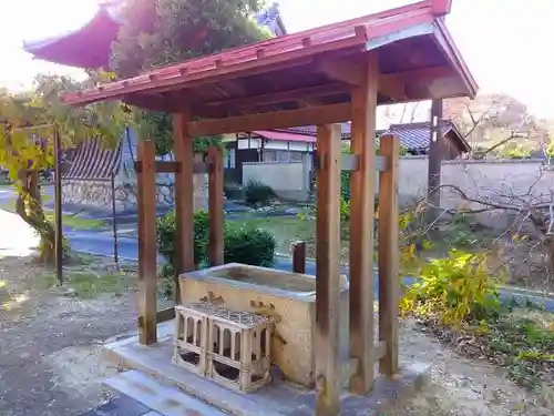 春江院の手水舎