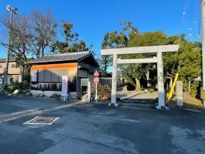 馬瀬神社の{uncategorized: "未分類", other: "その他", undefined: "問題あり", building: "その他建物", grave: "お墓", sacred_gate: "鳥居", guardian: "狛犬", statue: "像", buddha: "仏像", history: "歴史", nature: "自然", garden: "庭園", animal: "動物", pagoda: "塔", temizu: "手水舎", mountain_gate: "山門・神門", sanctuary: "本殿・本堂", subordinate: "末社・摂社", art: "芸術", scenery: "景色", jizo: "地蔵", ema: "絵馬", goshuin: "御朱印", omikuji: "おみくじ", items: "授与品その他", amulet: "お守り", goshuincho: "御朱印帳", eats: "食事", festival: "お祭り", votive_dance: "神楽", shichigosan: "七五三参", wedding: "結婚式", experience: "体験その他", initially: "初詣", around: "周辺", anti_infection: "感染症対策"}