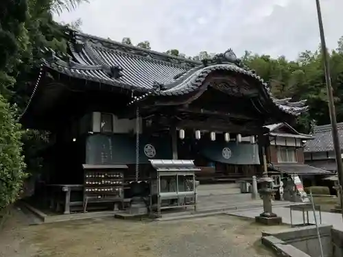 延命寺の本殿