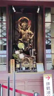 金峯山寺の仏像