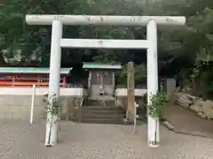 勝浦八幡神社の末社