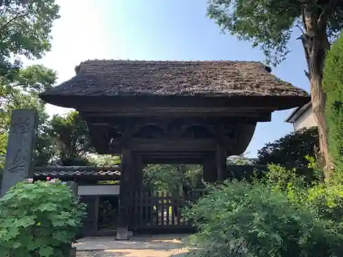 極楽寺（霊鷲山感應院極楽律寺）の山門・神門