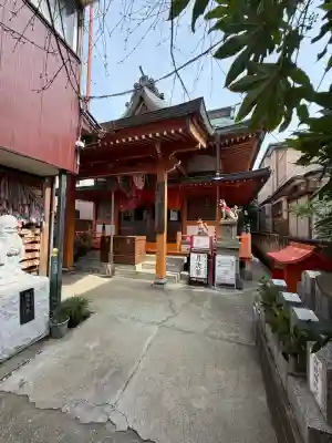 豊受稲荷本宮の{uncategorized: "未分類", other: "その他", undefined: "問題あり", building: "その他建物", grave: "お墓", sacred_gate: "鳥居", guardian: "狛犬", statue: "像", buddha: "仏像", history: "歴史", nature: "自然", garden: "庭園", animal: "動物", pagoda: "塔", temizu: "手水舎", mountain_gate: "山門・神門", sanctuary: "本殿・本堂", subordinate: "末社・摂社", art: "芸術", scenery: "景色", jizo: "地蔵", ema: "絵馬", goshuin: "御朱印", omikuji: "おみくじ", items: "授与品その他", amulet: "お守り", goshuincho: "御朱印帳", eats: "食事", festival: "お祭り", votive_dance: "神楽", shichigosan: "七五三参", wedding: "結婚式", experience: "体験その他", initially: "初詣", around: "周辺", anti_infection: "感染症対策"}