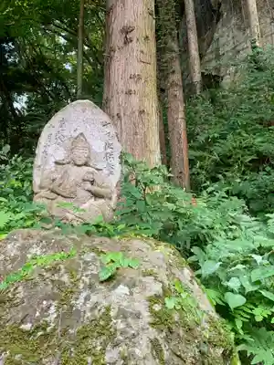堂の下の岩観音(栃木県)